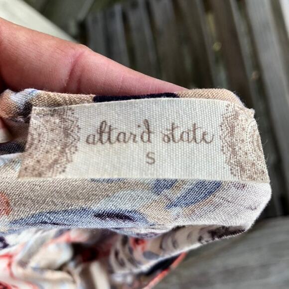 Altar’d State Long Sleeved Floral Blouse Tan Blue Red Women's Small - Picture 2 of 7